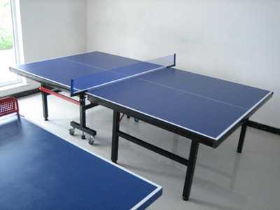 室內(nèi)乒乓球臺選購要點常見有哪幾種